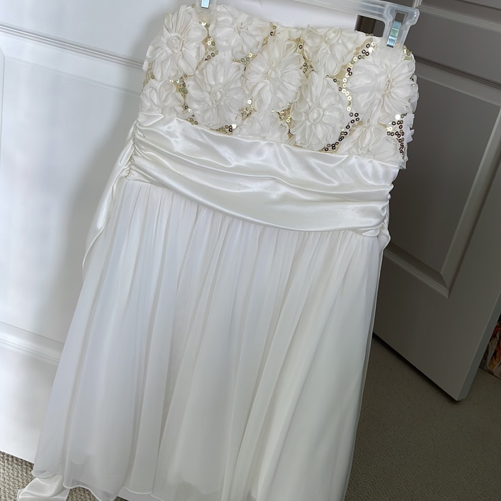 Strapless dress